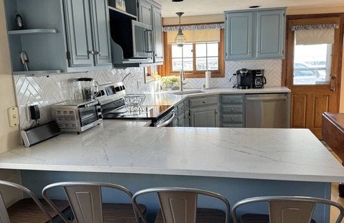 Scituate House | Stay Harborside, next to Scituate Lighthouse