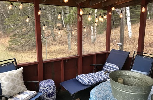 Two Harbors Cabin | Stay in a classic American log cabin on Lake Superior’s North Shore