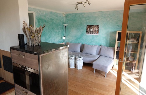 Pahl Apartment | stay in a ecological, sunny, quite, south-west directed garden apartment (67sqm)