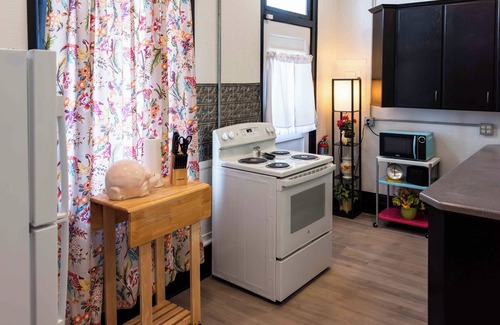 Custer City House | Stay in a Historic Bank Built in 1903 - 2 Bedroom in Custer City Newly Renovated
