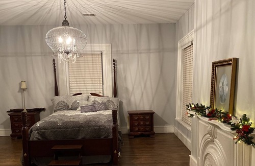 Elkton House | Stay in a place steeped in American History