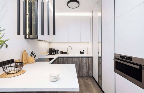 Powisle Apartment | Stay in a unique apartment in the heart of Warsaw