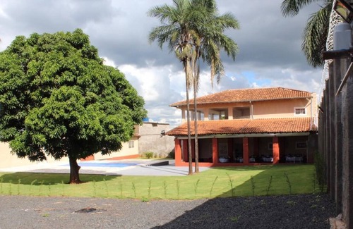Lourdes House | Stay in comfort and security in Uberaba!