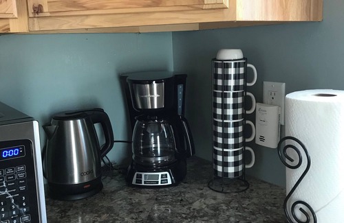 Hill City Cabin | Stay in Hill City. Perfect for your Black Hills vacation! Garage stall included