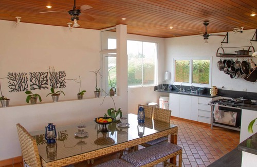 Vargem Cottage | Stay in Paradise