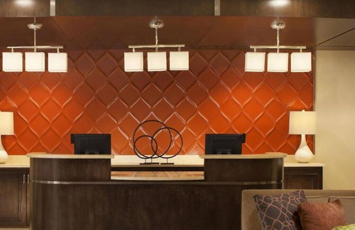 Bryant Pattengill East House | Stay in Style w Our Elegant Queen Room! Free WiFi