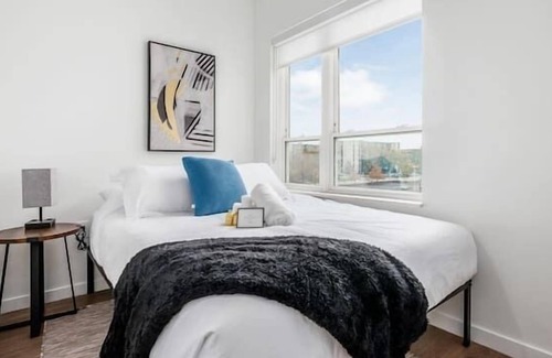 Downtown Columbus House | STAY IN THE HEART OF COLUMBUS + 24/7 GYM ACCESS