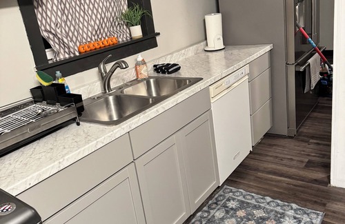 Danville House | Stay in the heart of Danville
