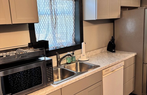 Danville House | Stay in the heart of Danville
