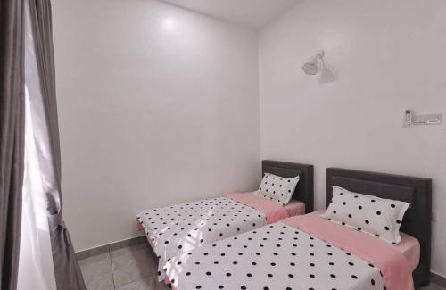 Baru Sikamat House | Stay Inn Sikamat (Seremban Homestay)