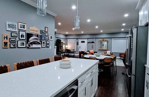 South Shore House | Stay Inn South Shore- Pool Table, Arcade, Sleeps 10, Pet Friendly