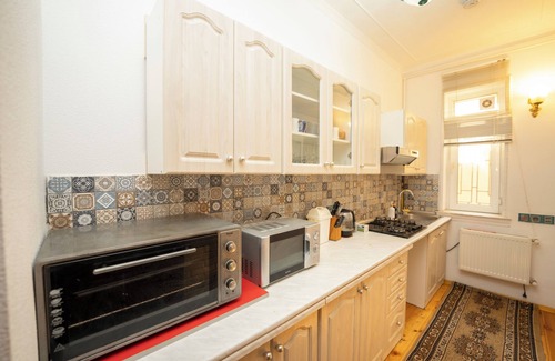 Baku Old Town Apartment | Stay Inside Baku’s Ancient Fortress Walls