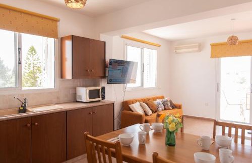 Kapparis Apartment | STAY Kali Sun Apartment