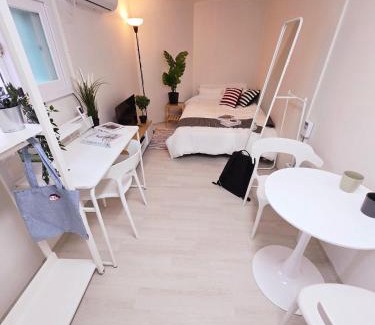 Dongdaemun House | Stay Leaf
