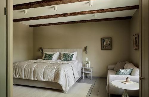 Mathildedal House | Stay North - Matri House