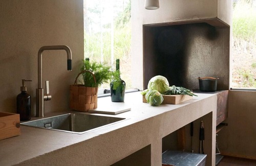 Askainen House | Stay North - Red Rock