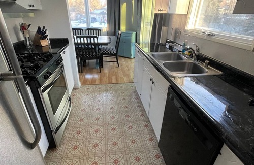 University Area House | Stay North–Rooted in Anchorage, Ready for Anything