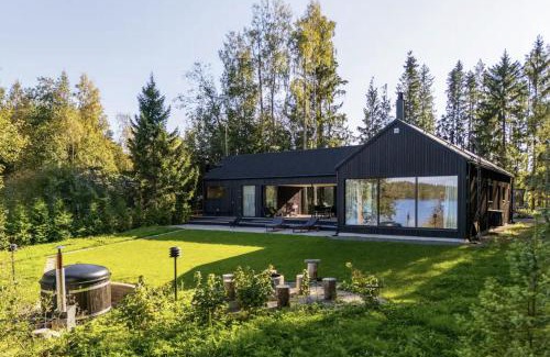 Renko House | Stay North - Villa Katajala