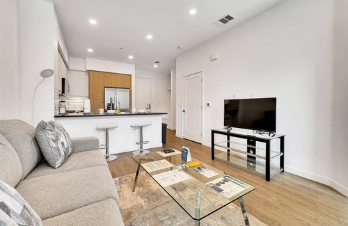 Mission Valley Apartment | Stay nr Target & Best Buy | Mission Valley 1BR w/Pet walk
