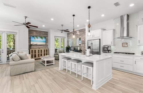 Panama City Beach House | Stay on 30A: Sunshine for the Soul, Golf Cart!