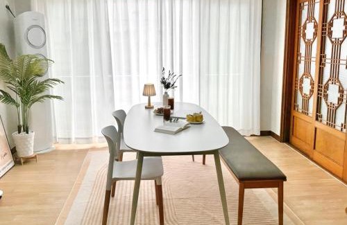 Daemyeong-dong Villa | Stay On Daegu