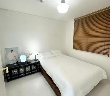 Sungin-dong Apartment | Stay on - Foreigners only