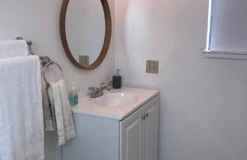 Davis Other | Stay on the farm - 1 bedroom cottage with deck outside of Davis