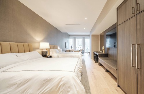 Rush and Division Hotel | Stay One Chicago