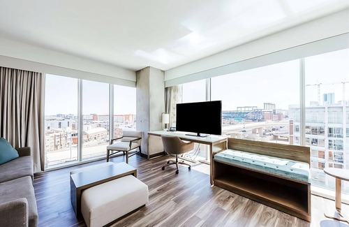 LoDo House | Stay, Play, and Explore Denver! Swimming Pool, Pet-friendly Property!