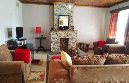 Lake Elementaita Apartment | Stay.Plus Marura Holiday Villa Nakuru