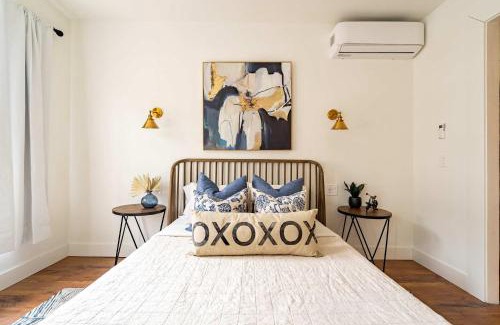 Uptown Apartment | Stay Portland - Historic 6BR - Walk to NW Shops - Sleeps 12