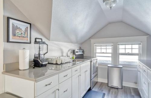 Richmond House | Stay Portland - Luxury Portland Gem! 99 Walk Score, New Remodel