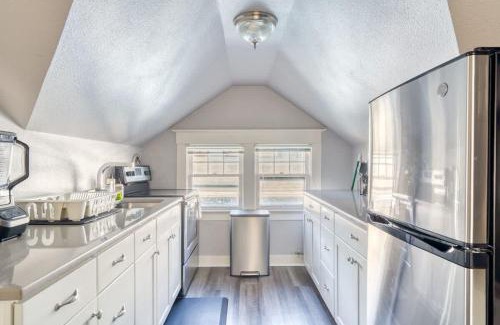 Richmond House | Stay Portland - Luxury Portland Gem! 99 Walk Score, New Remodel
