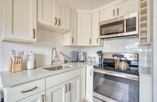 Richmond House | Stay Portland - Mt Tabor Retreat - Local Eateries - Shops - Bars