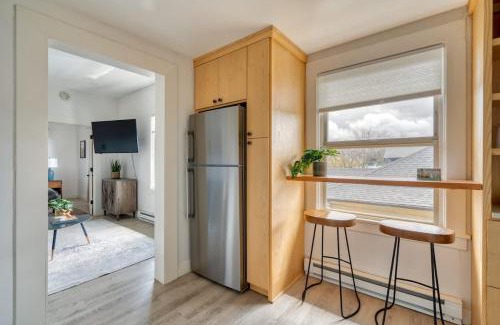 Richmond House | Stay Portland - Mt Tabor Retreat - Local Eateries - Shops - Bars