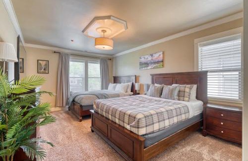 King House | Stay Portland - The Garfield Getaway House- Luxury New Build