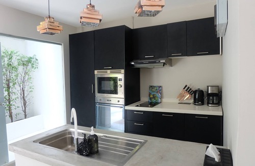 Khlong Tan Nuea House | Stay Quirky in Eclectic interior @ENVY Home
