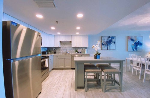 Biltmore Beach Condo | ‘STAY SALTY’ NEW Listing, Beachfront Condo, BEACH SERVICE, Amazing Balcony- Pool