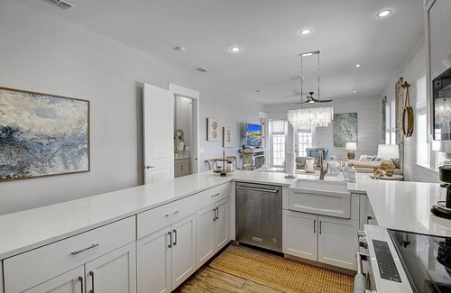 Cinnamon Shore Condo | Stay@'Seaside Cabana' w/Coastal Chic Style+Many Amenities@Cinnamon Shore