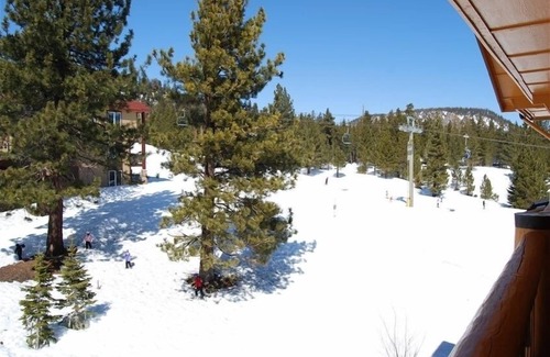 Mammoth Lakes Condo | STAY SLOPESIDE 5 Star Luxury! True Winter Ski In & Ski Outn