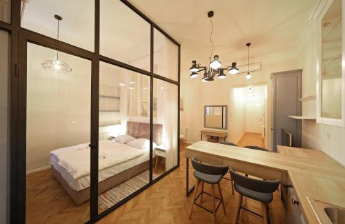 Zagreb Hotel | Stay Swanky Bed & Breakfast