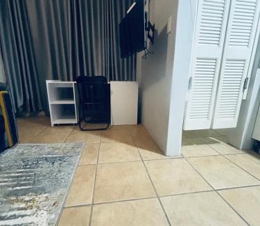 Musgrave House | Stay-Tiah Grey Room