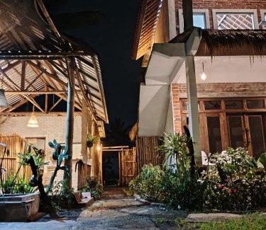 Tetebatu House | Stay Together