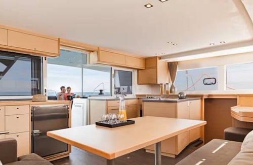 Key West Boat Rental | Stay Together, Stay Afloat - 4 Bed & 4 Bath - Catamaran in Key West