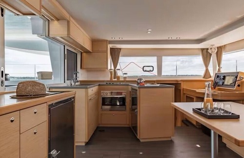 Key West Boat Rental | Stay Together, Stay Afloat - 4 Bed & 4 Bath - Catamaran in Key West