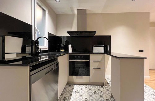 Sant Gervasi – la Bonanova Apartment | Stay U-nique Apartment Castanyer