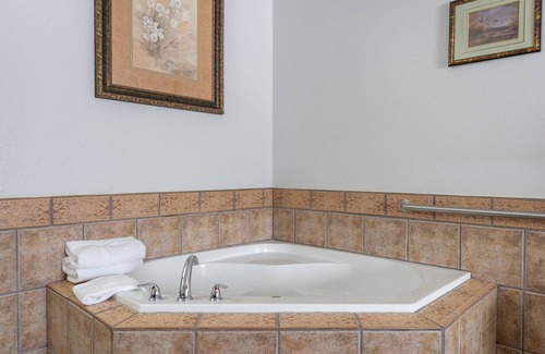 Hot Springs Hotel | Stay USA Hotel & Suites