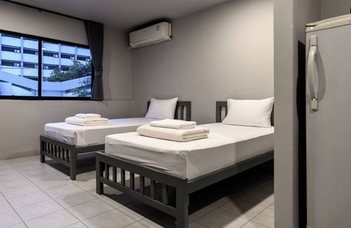 Siriraj Hotel | Stay Wanglang