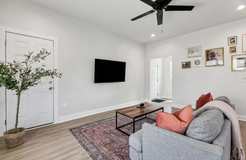 Baton Rouge Apartment | StayAE Downtown - One Bedroom, 2nd Floor