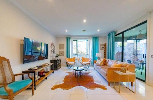 Wantirna South Villa | StayAU 4BR Designer Home in Knox